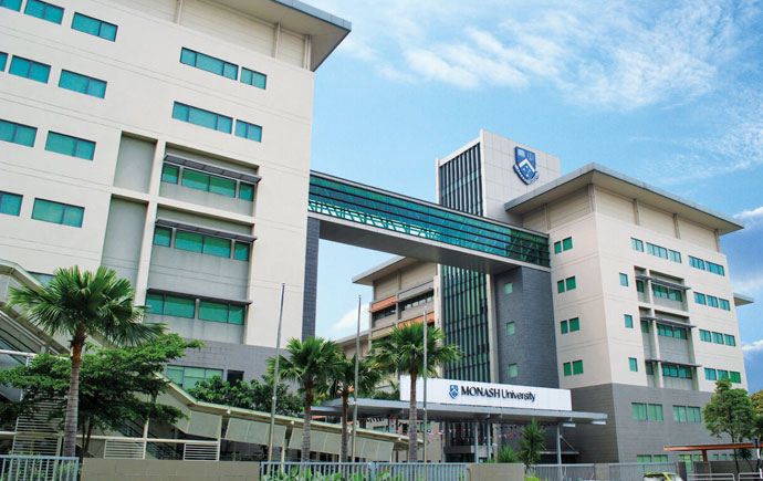 大学のキャンパス写真